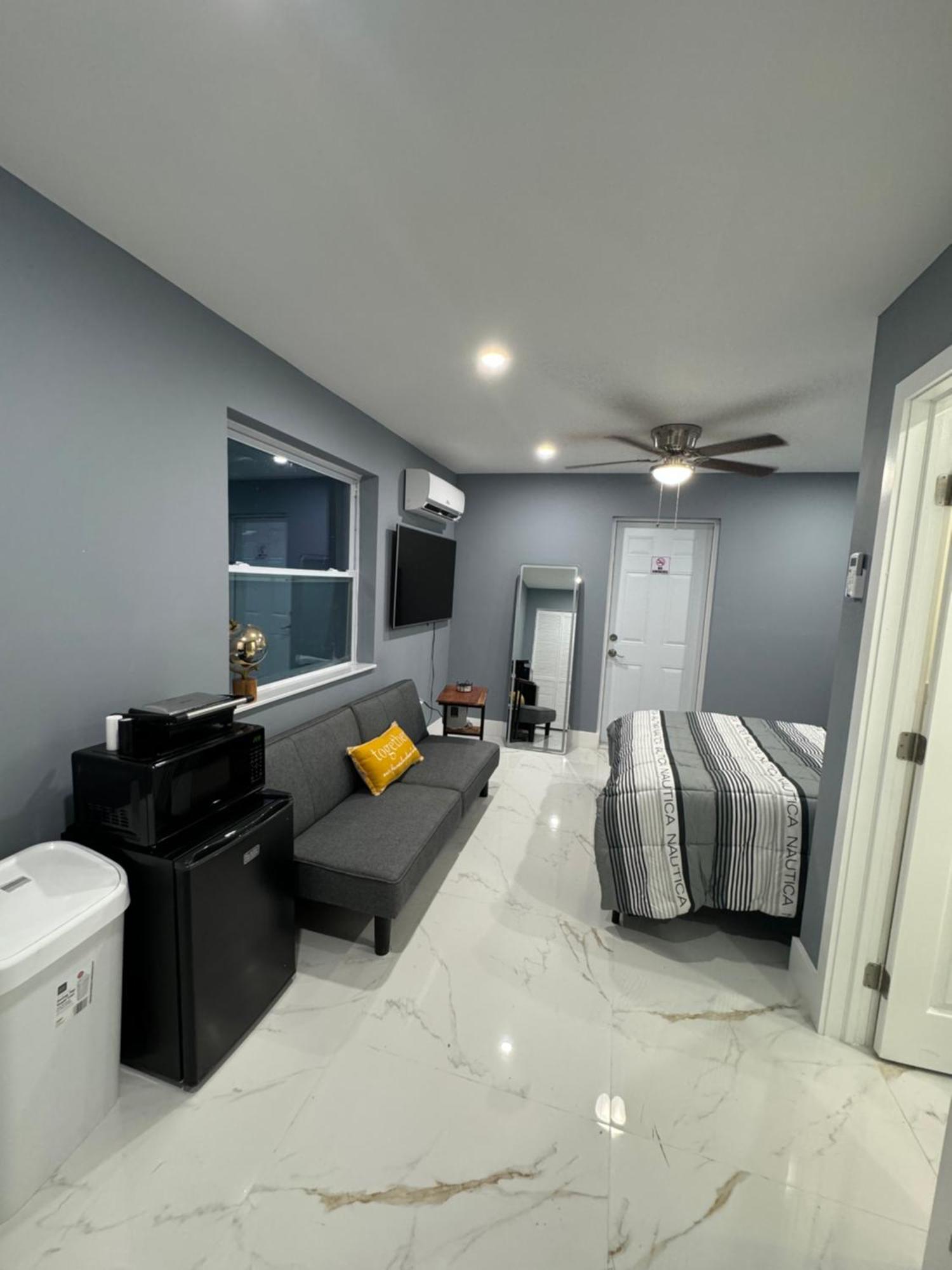 Modern Studio Near Wynwood Miami Exterior photo